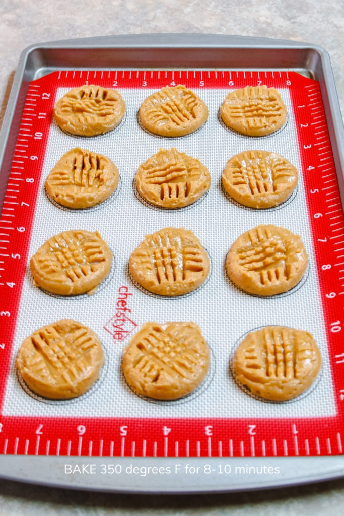 Place the Peanut Butter Cookie dough on tray